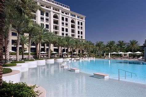 Versace hotel Dubai prices